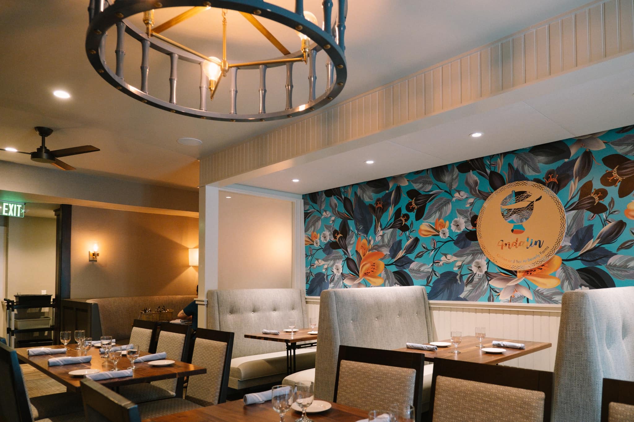 Dining room atmosphere